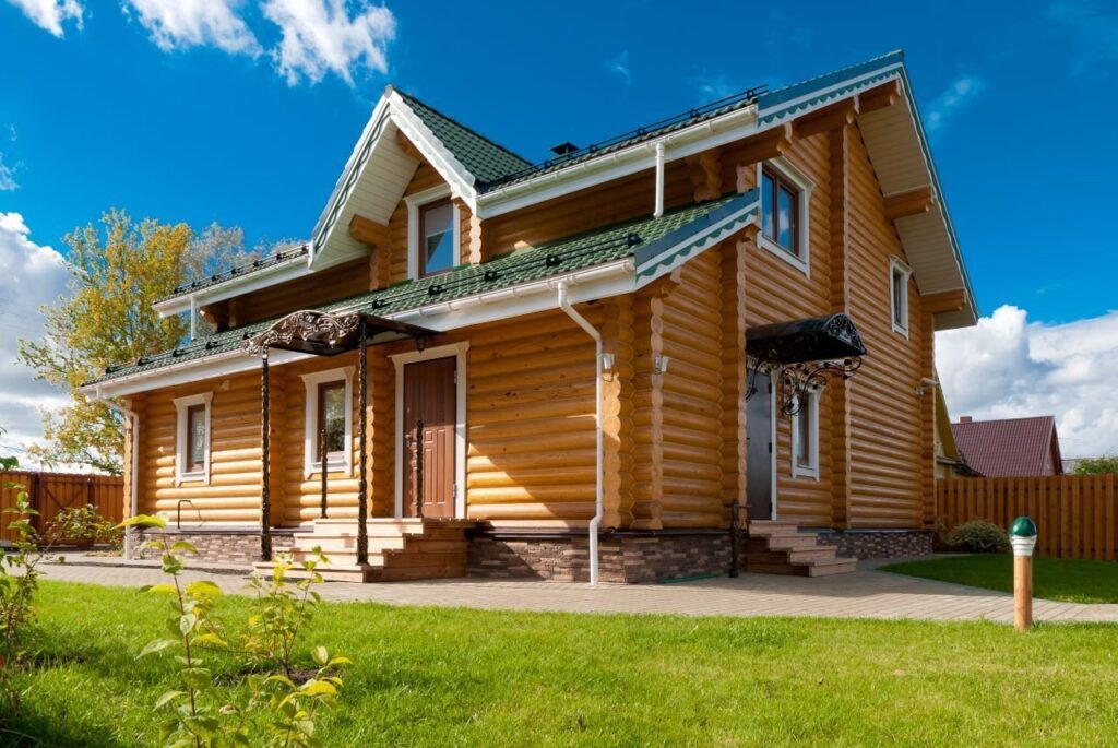 деревянный дом